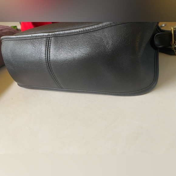 Vintage Coach 9951 Patricia's Legacy Crossbody Handbag in Black - Picture 13 of 14